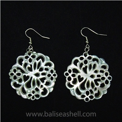 earring carving art from mother of pearl
