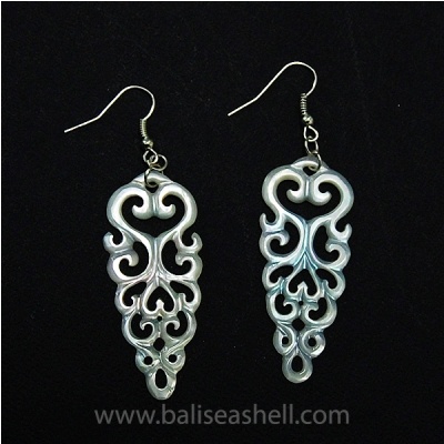 shell carving earring