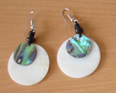 Shell earring