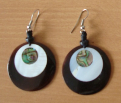 shell earring art
