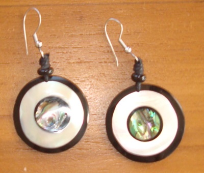 shell earring