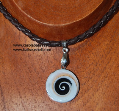 shell pendants indonesia