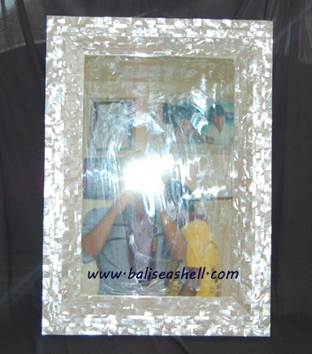mirror frame from mother of pearl