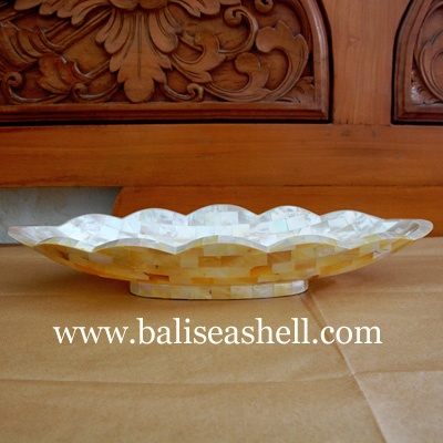 handicrafts bowl indonesia by sea shell
