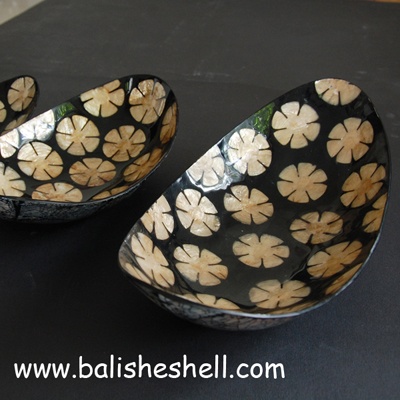 bowl art oval made from capis shell