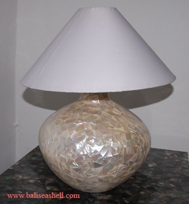 white mop shell lamp pearl