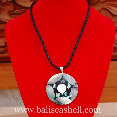 shell pendants from indonesia