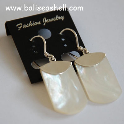 mother of pearl earring silver