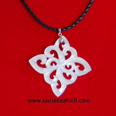 seashell jewelry indonesia art
