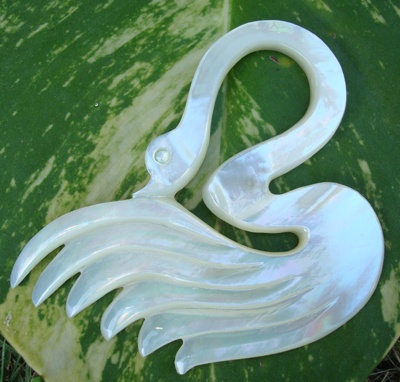 shell pinctada carving for pendants