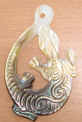 shell carving art