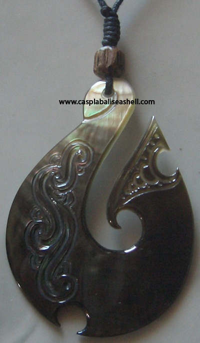 necklace carving style