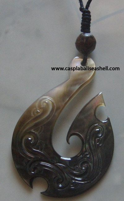 necklace carving style