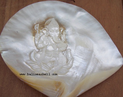 mop carving ganesha
