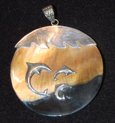 Shell Mabe With Nautural Art